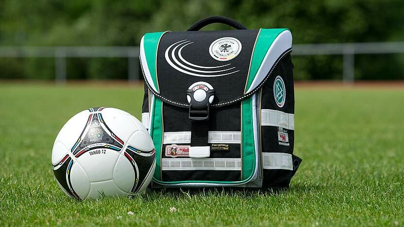Schule und Fussball