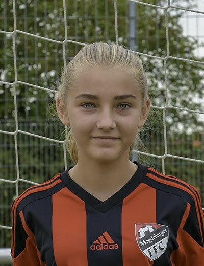 2018 Eva Muschal