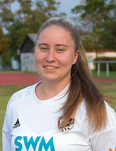 2018 Caroline Massek