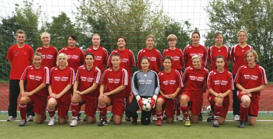 mffc-II-team-2010-11_560px