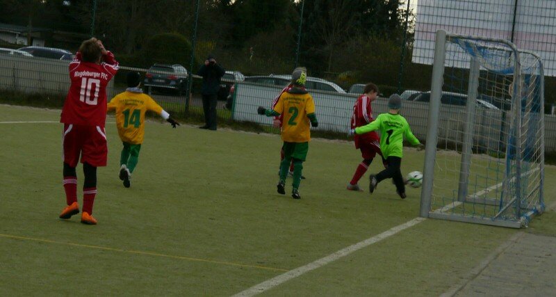 2015 11-28 DII gg Besiegdas2